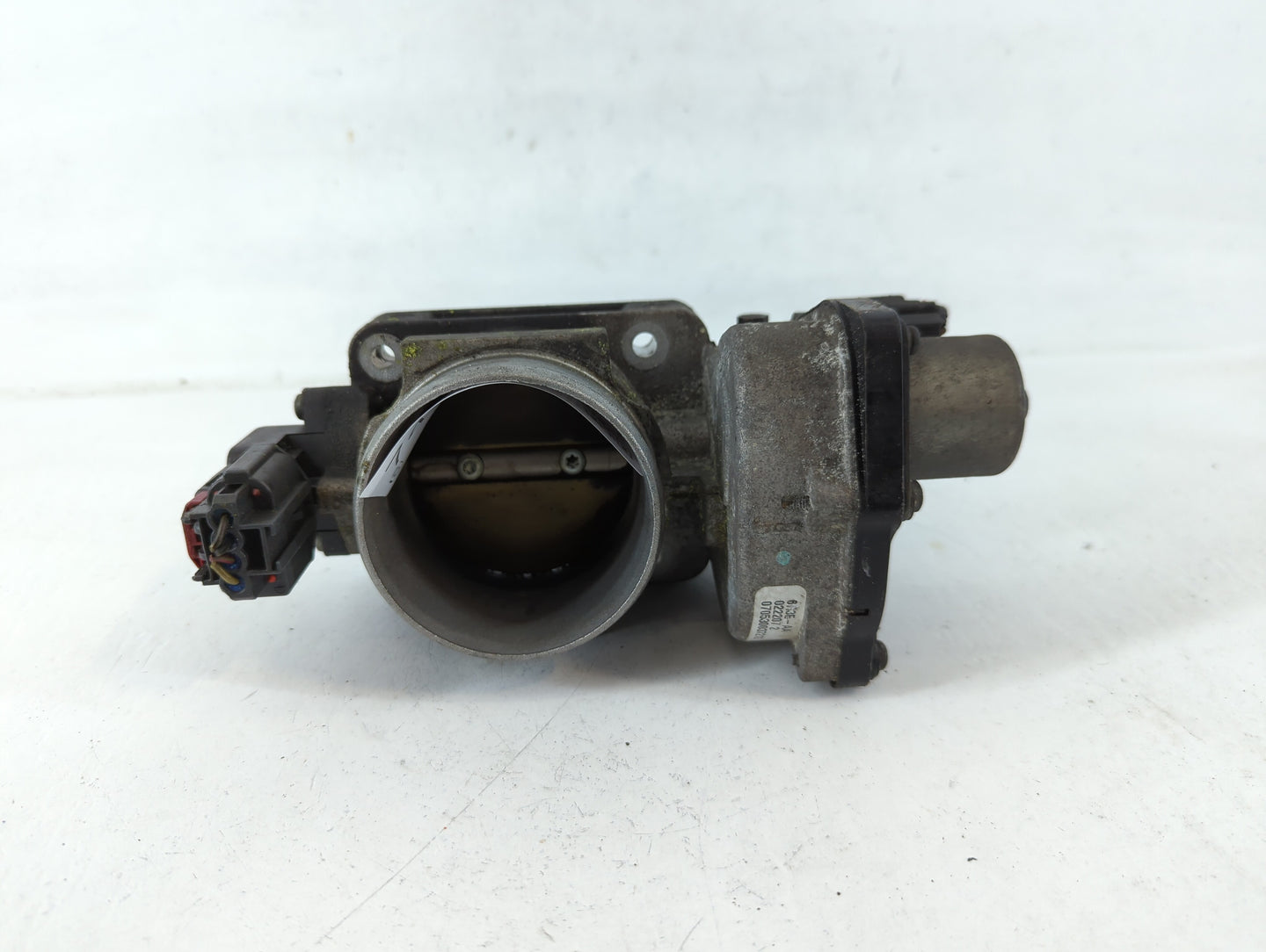 2006-2010 Ford Mustang Throttle Body P/N:070530037212 6R3E-AA Fits OEM Used Auto Parts - Oemusedautoparts1.com