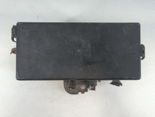 2007-2008 Ford Mustang Fusebox Fuse Box Panel Relay Module P/N:4R3T-14536-AD Fits Fits 2007 2008 OEM Used Auto Parts - Oemus