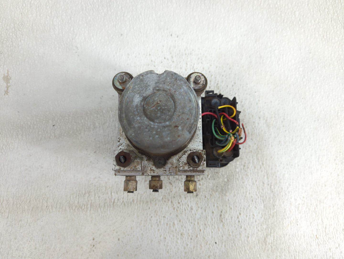 2004-2009 Ford Ranger ABS Pump Control Module Replacement P/N:4L5T-2C219-AA Fits Fits 2004 2005 2006 2007 2008 2009 OEM Used