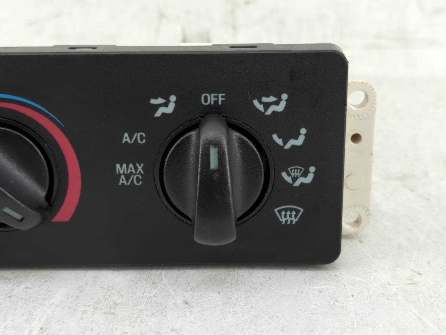 2003-2011 Ford Ranger Climate Control Module Temperature AC/Heater Replacement P/N:5H-19C733-BA Fits OEM Used Auto Parts - O