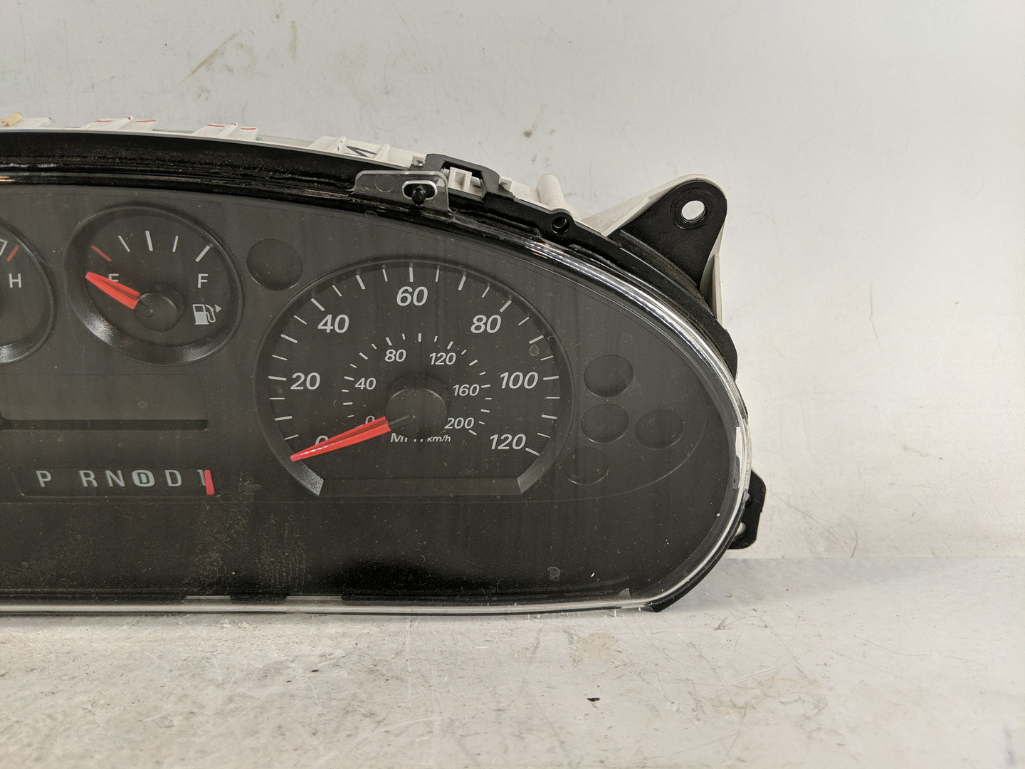 2007 Ford Taurus Instrument Cluster Speedometer Gauges Fits OEM Used Auto Parts - Oemusedautoparts1.com