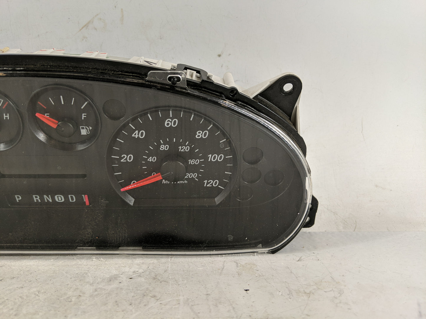 2007 Ford Taurus Instrument Cluster Speedometer Gauges Fits OEM Used Auto Parts - Oemusedautoparts1.com