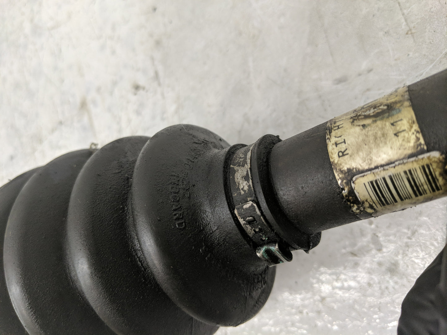 1996-2007 Ford Taurus Axle Shaft Front Driver Cv C/v - Oemusedautoparts1.com