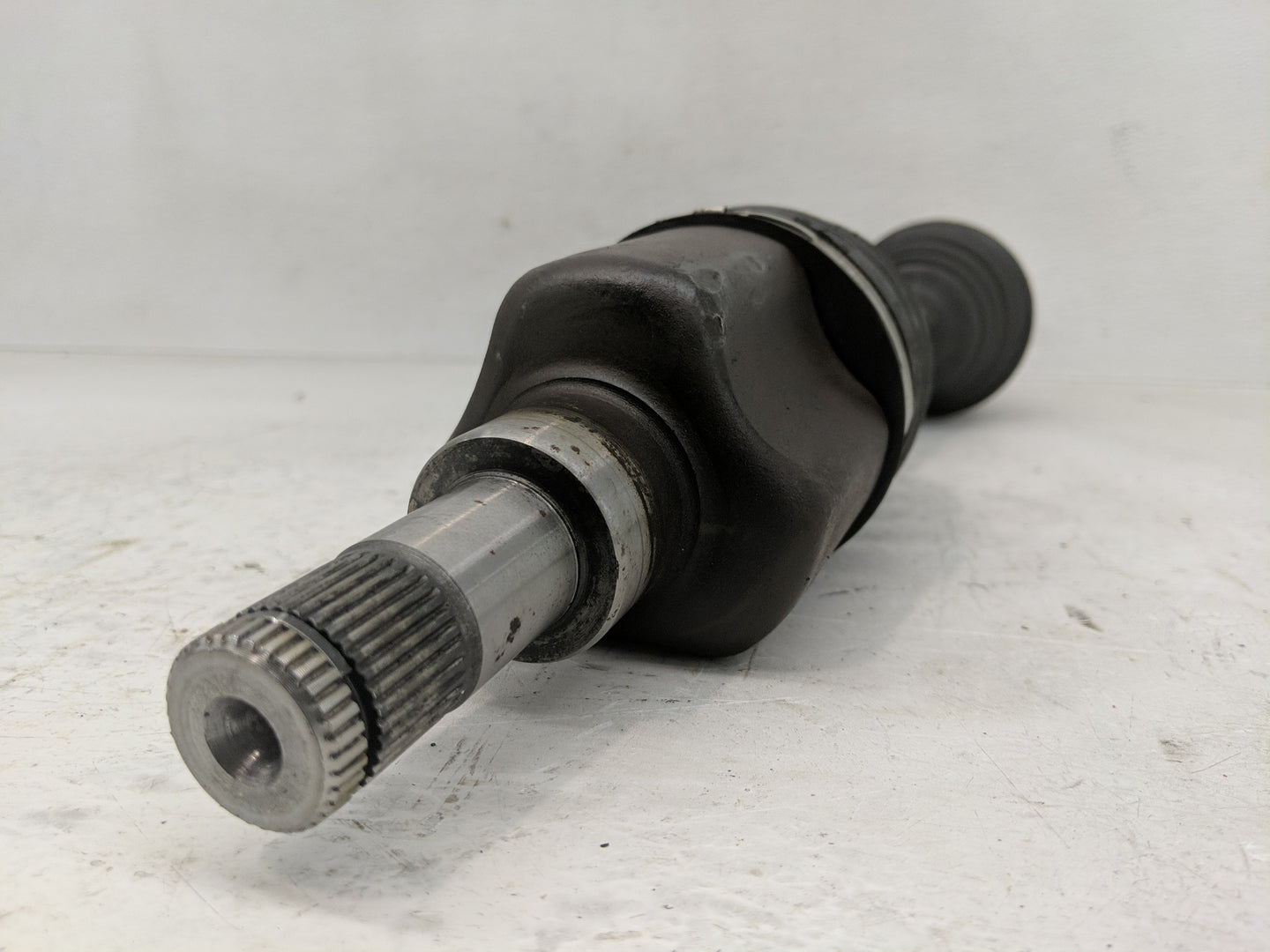 1996-2007 Ford Taurus Axle Shaft Front Driver Cv C/v - Oemusedautoparts1.com