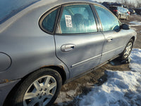 2000-2007 Ford Taurus Passenger Rear Door Oem 1369992 - Oemusedautoparts1.com