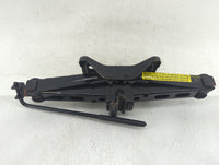 2007 Ford Taurus Spare Scissor Car Jack 1415895 - Oemusedautoparts1.com