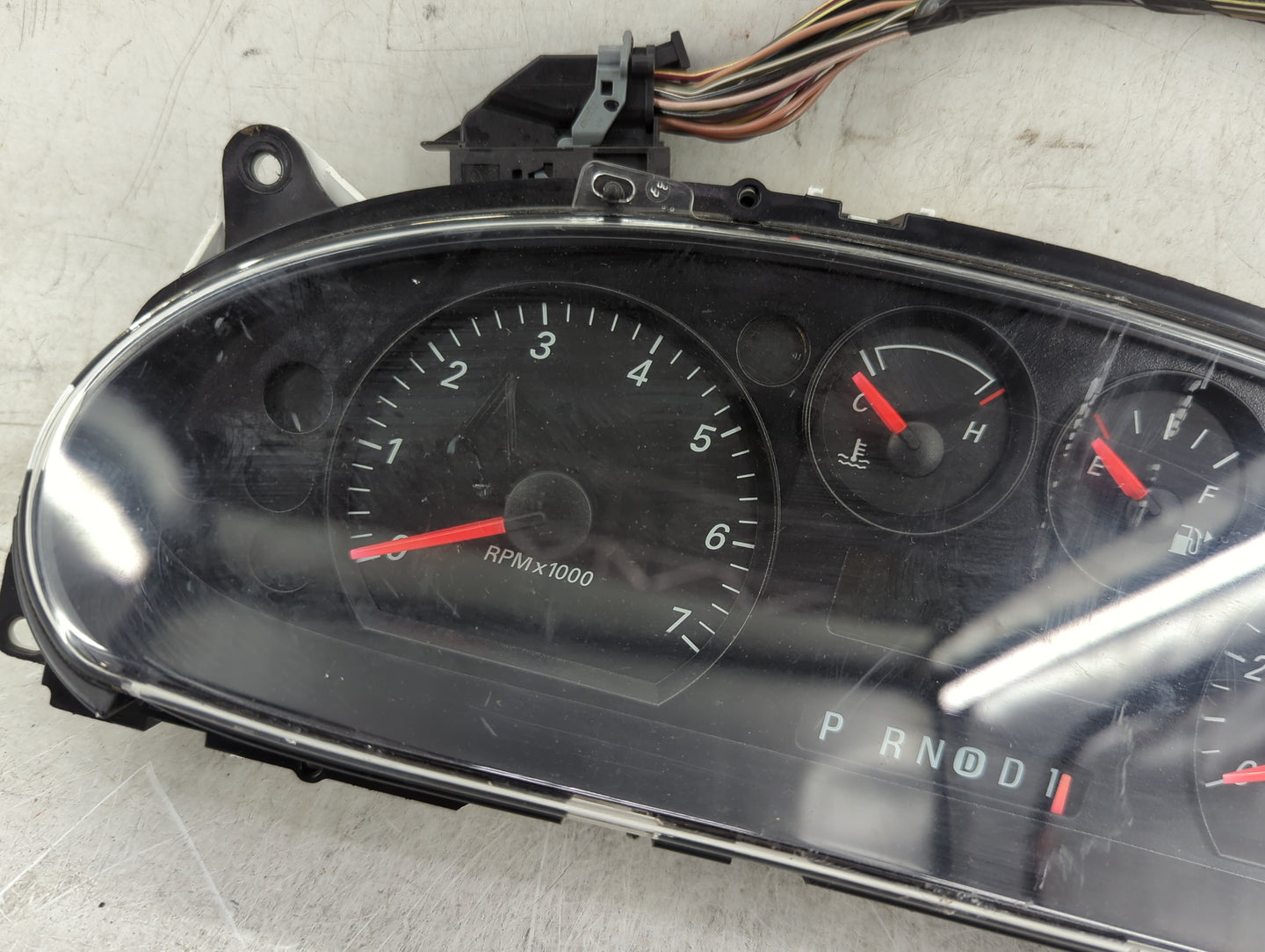 2007 Ford Taurus Instrument Cluster Speedometer Gauges P/N:XF1F-10A855-K Fits OEM Used Auto Parts - Oemusedautoparts1.com