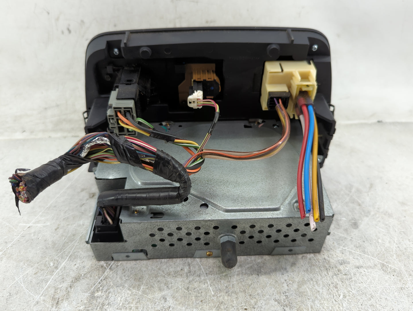 2007 Ford Taurus Climate Control Module Temperature AC/Heater Replacement P/N:4F1T-18C858-DC YF1F-18A965-AA Fits OEM Used Au