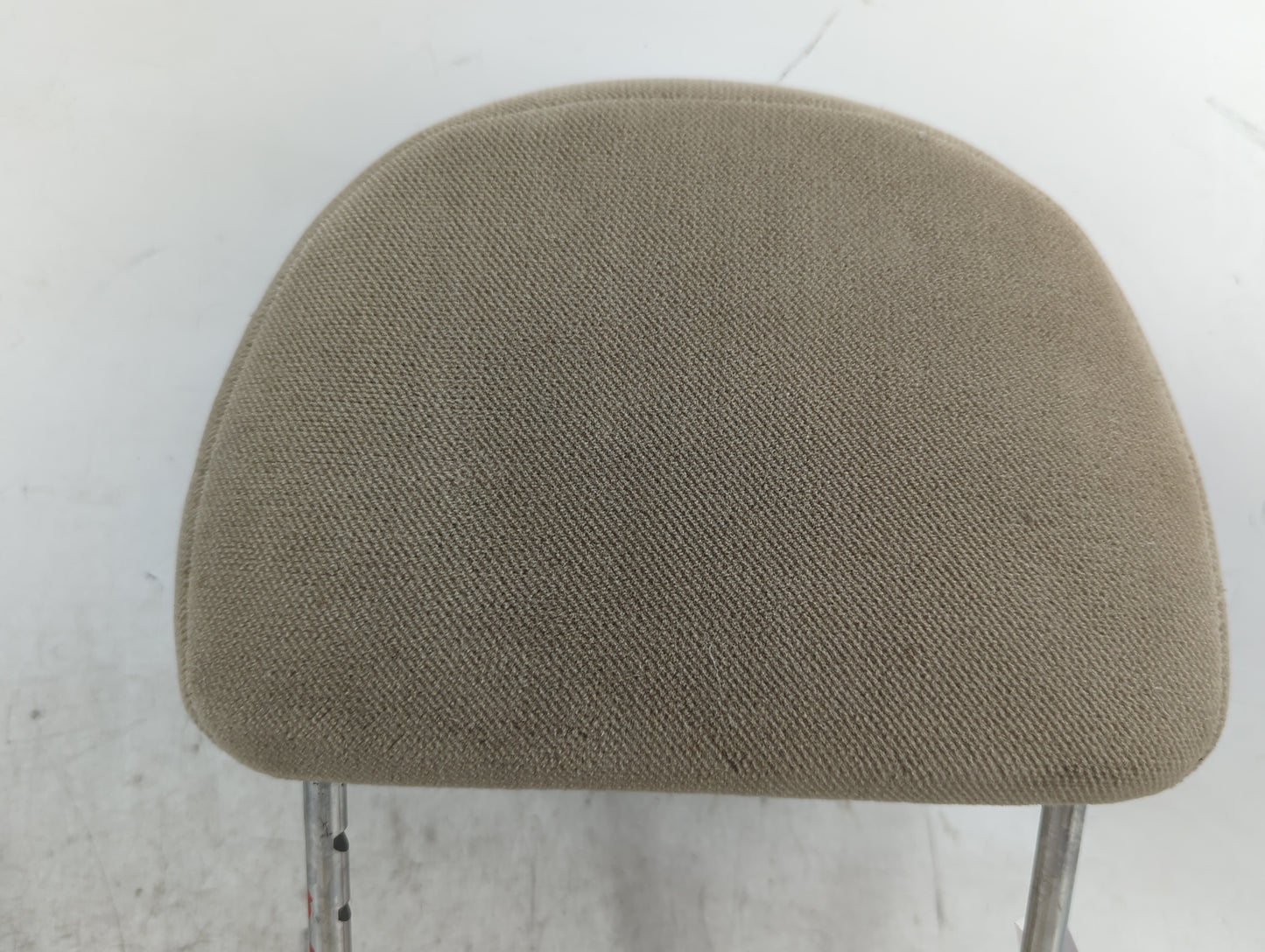 2004-2007 Ford Taurus Headrest Head Rest Rear Seat Fits Fits 2004 2005 2006 2007 OEM Used Auto Parts - Oemusedautoparts1.com