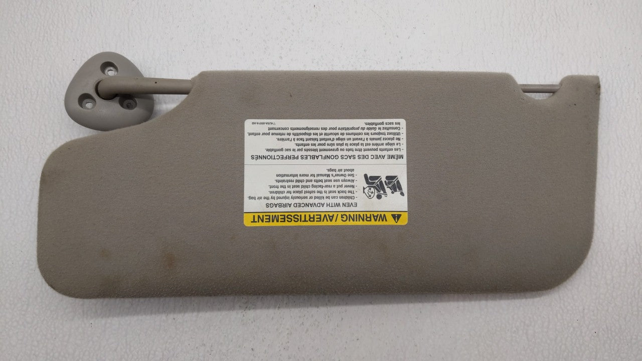 2004-2007 Ford Taurus Sun Visor Shade Replacement Passenger Right Mirror Fits Fits 2004 2005 2006 2007 OEM Used Auto Parts -