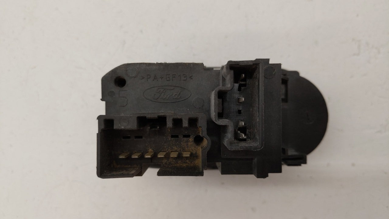 2007 Ford Taurus Headlight Head Light Switch Lamp Control - Oemusedautoparts1.com