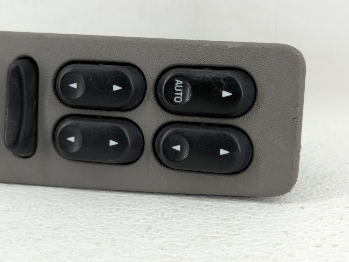 2000-2007 Ford Taurus Master Power Window Switch Replacement Driver Side Left P/N:YF1T-14540-AE YF1T-14540-AD Fits OEM Used 