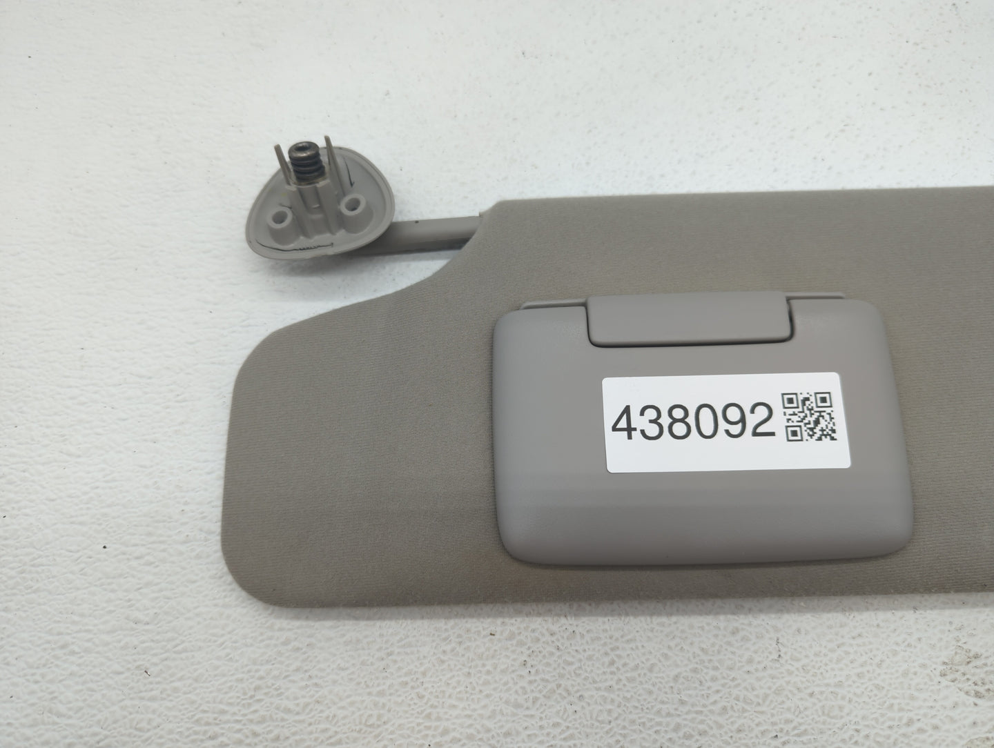 2004-2007 Ford Taurus Sun Visor Shade Replacement Driver Left Mirror Fits Fits 2004 2005 2006 2007 OEM Used Auto Parts - Oem