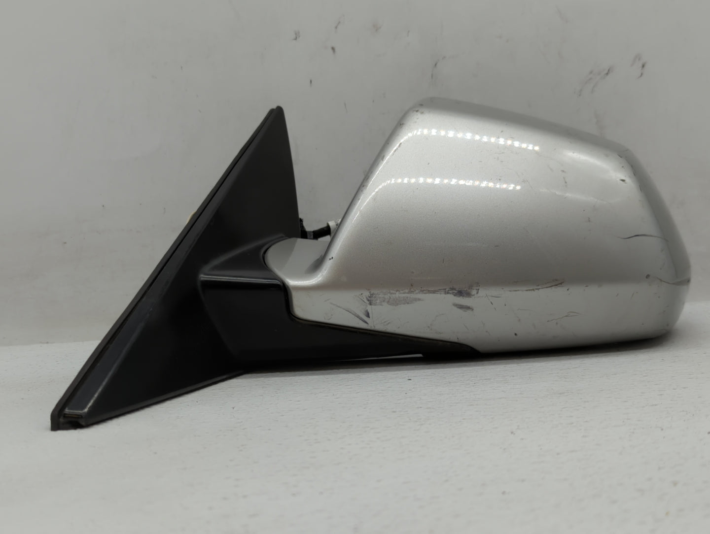 2002-2007 Ford Taurus Driver Side View Mirror - Left Door Mirror OEM Used - Oemusedautoparts1.com