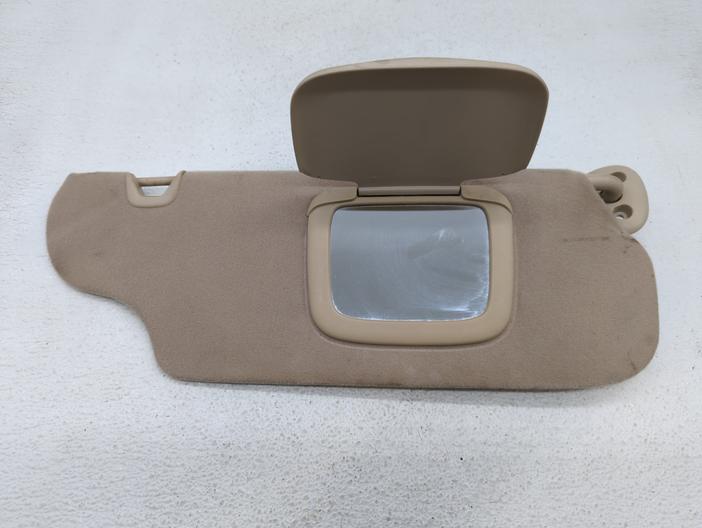 2004-2007 Ford Taurus Sun Visor Shade Replacement Passenger Right Mirror Fits Fits 2004 2005 2006 2007 OEM Used Auto Parts -