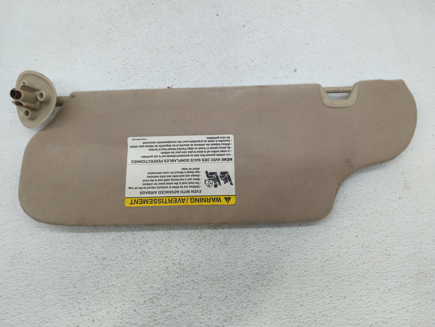2004-2007 Ford Taurus Sun Visor Shade Replacement Passenger Right Mirror Fits Fits 2004 2005 2006 2007 OEM Used Auto Parts -