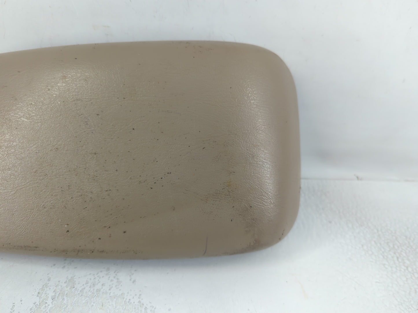 2007 Ford Taurus Center Console Armrest Cover Lid P/N:VE8401 W2213B Fits OEM Used Auto Parts - Oemusedautoparts1.com