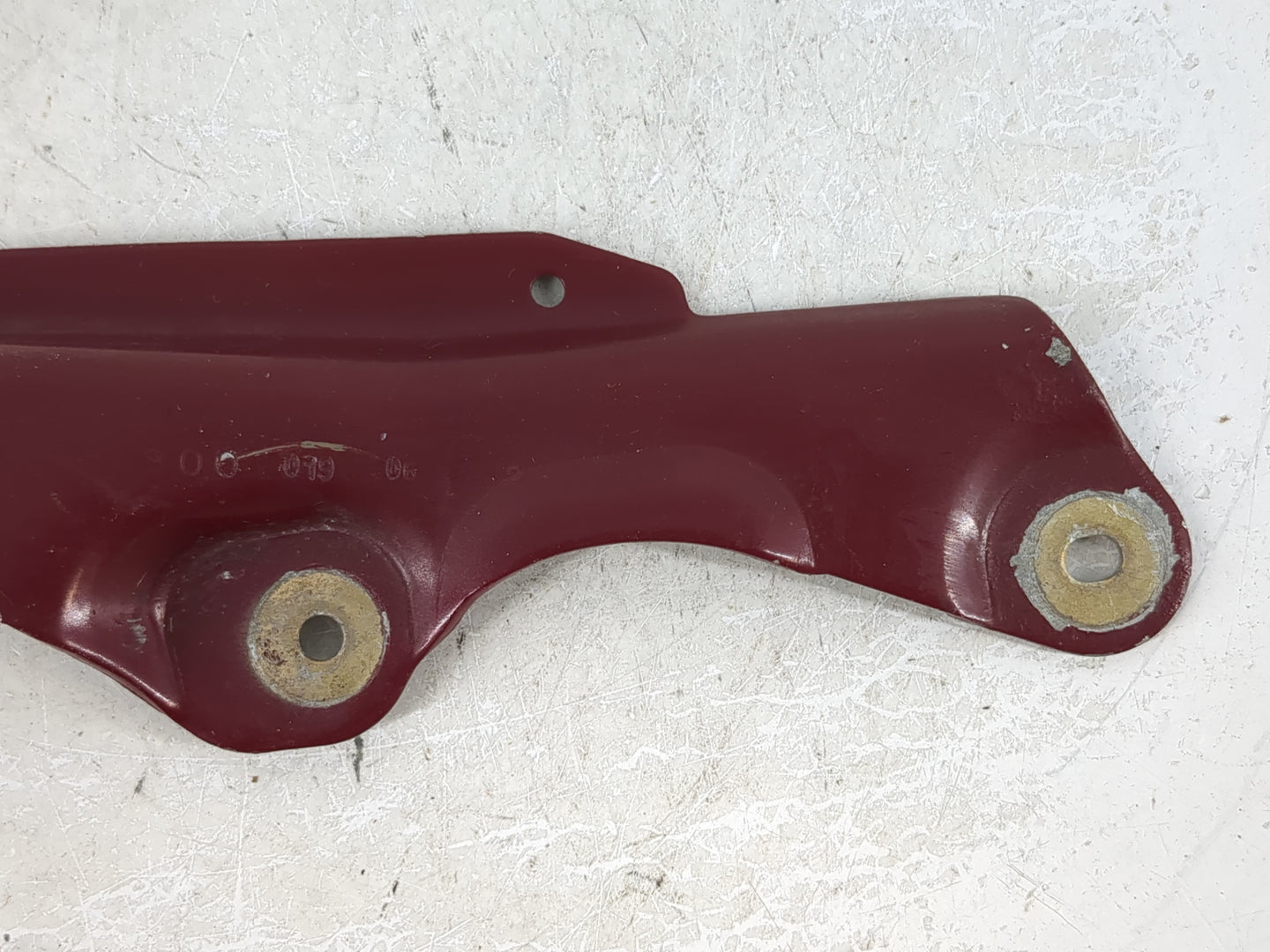 2007 Ford Taurus Passenger Hood Hinge - Oemusedautoparts1.com