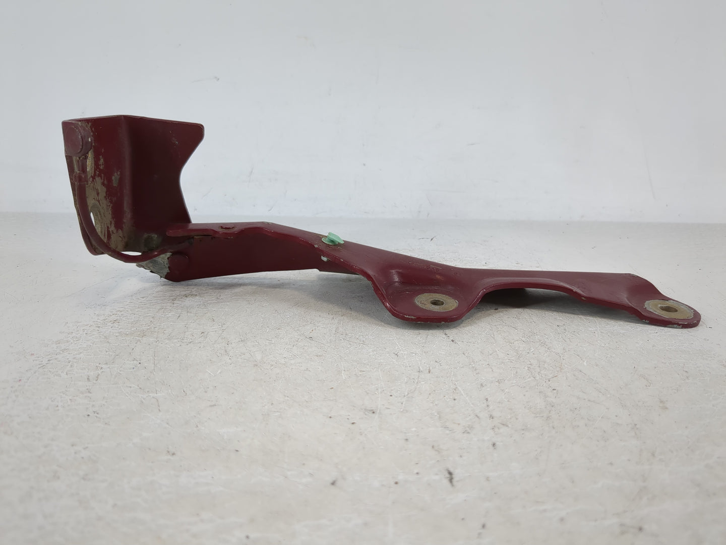 2007 Ford Taurus Passenger Hood Hinge - Oemusedautoparts1.com