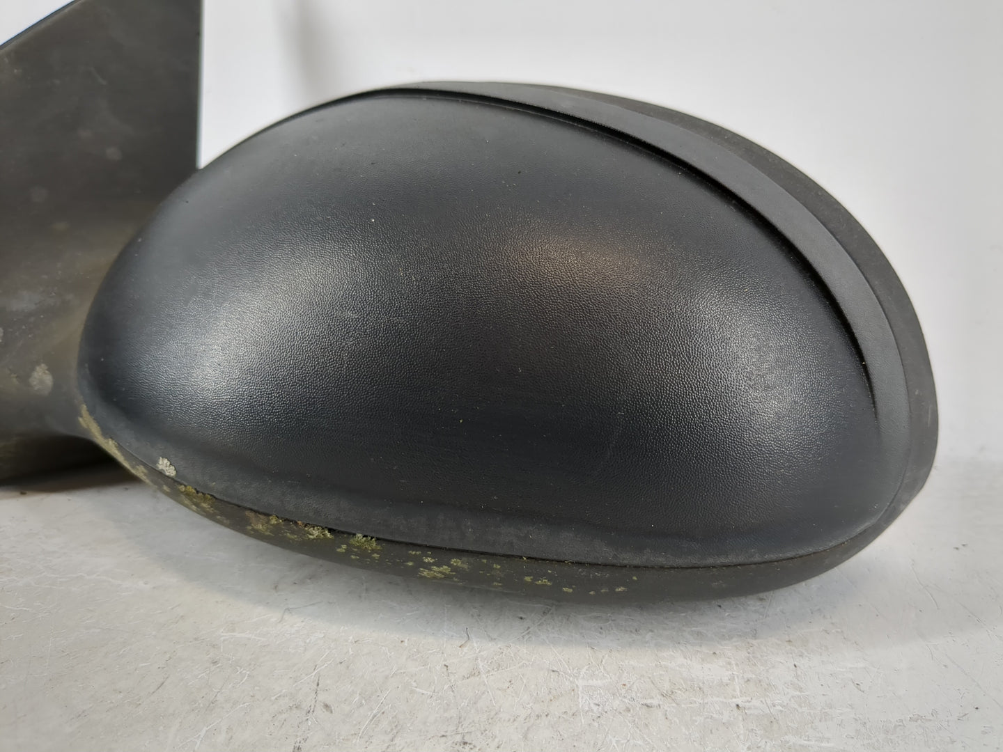 2000-2007 Ford Taurus Passenger Right Side View Manual Door Mirror Black - Oemusedautoparts1.com