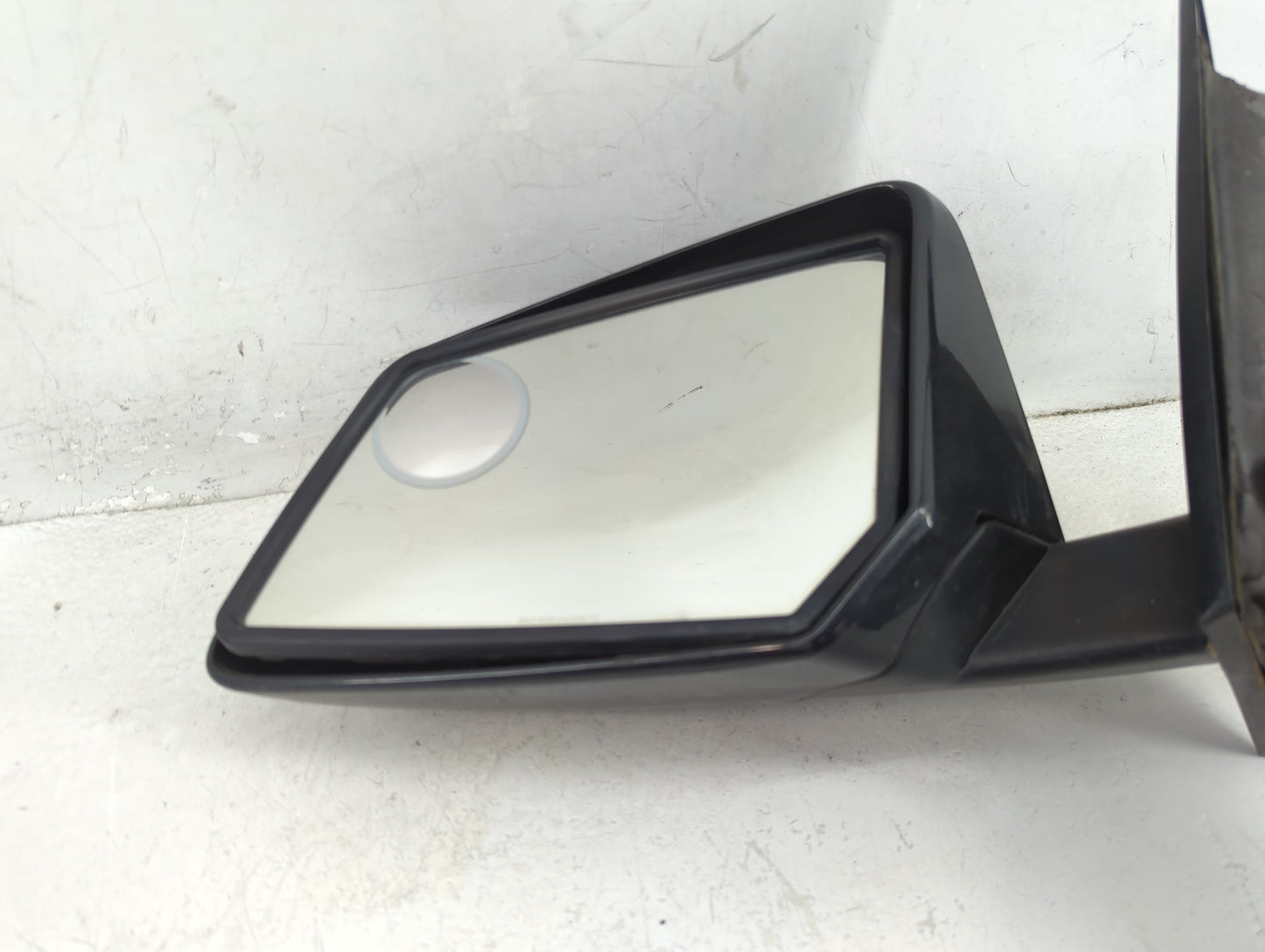 2007-2008 Gmc Acadia Driver Side View Mirror - Left Door Mirror OEM Used - Oemusedautoparts1.com