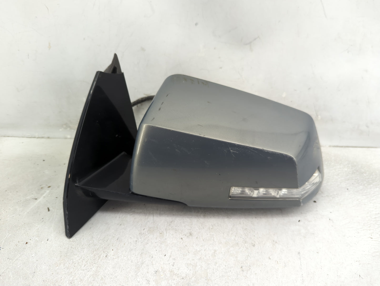 2007-2008 Gmc Acadia Driver Side View Mirror - Left Door Mirror OEM Used - Oemusedautoparts1.com