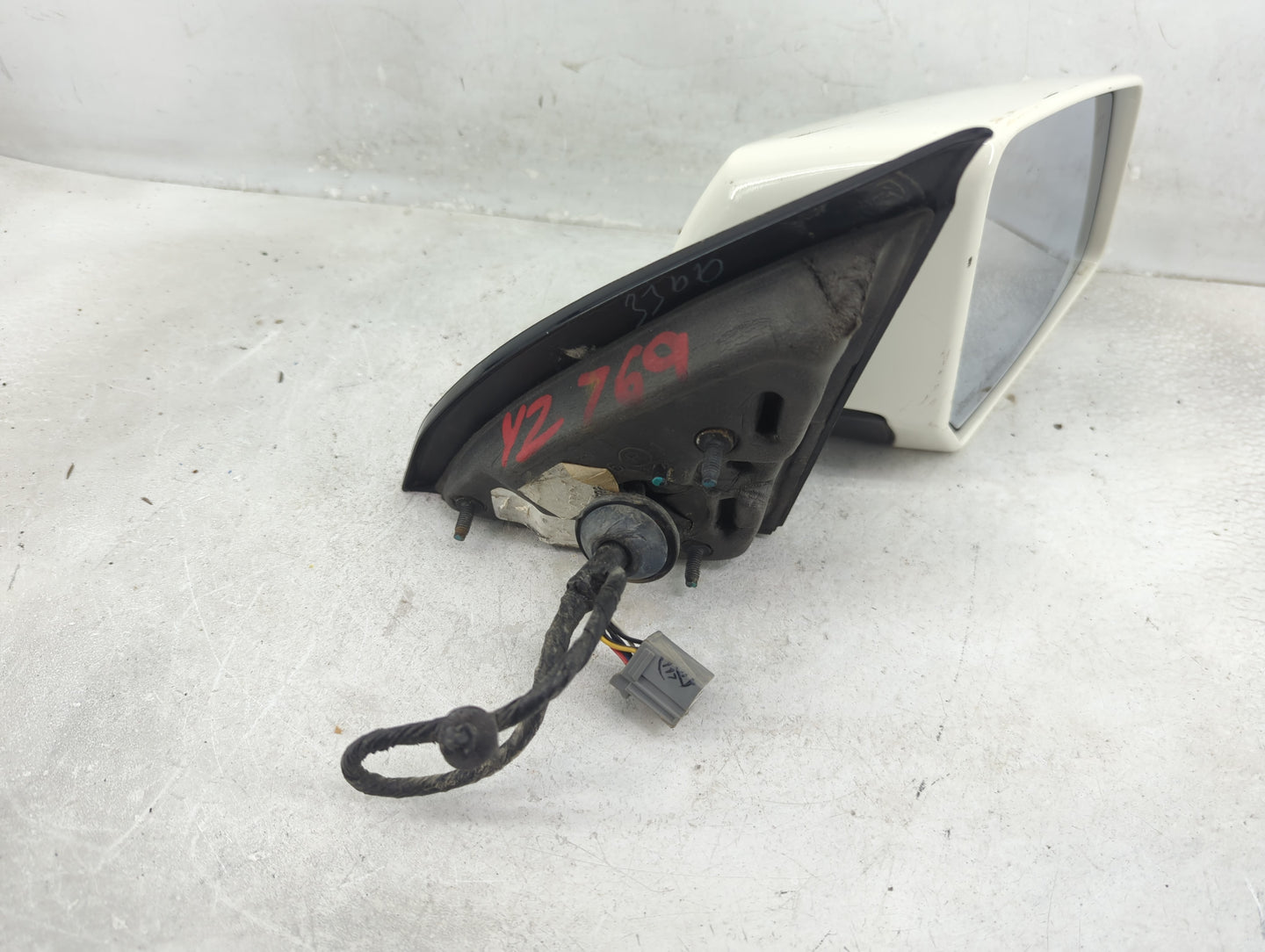 2007 Gmc Acadia Passenger Side View Mirror - Right Door Mirror OEM Used - Oemusedautoparts1.com