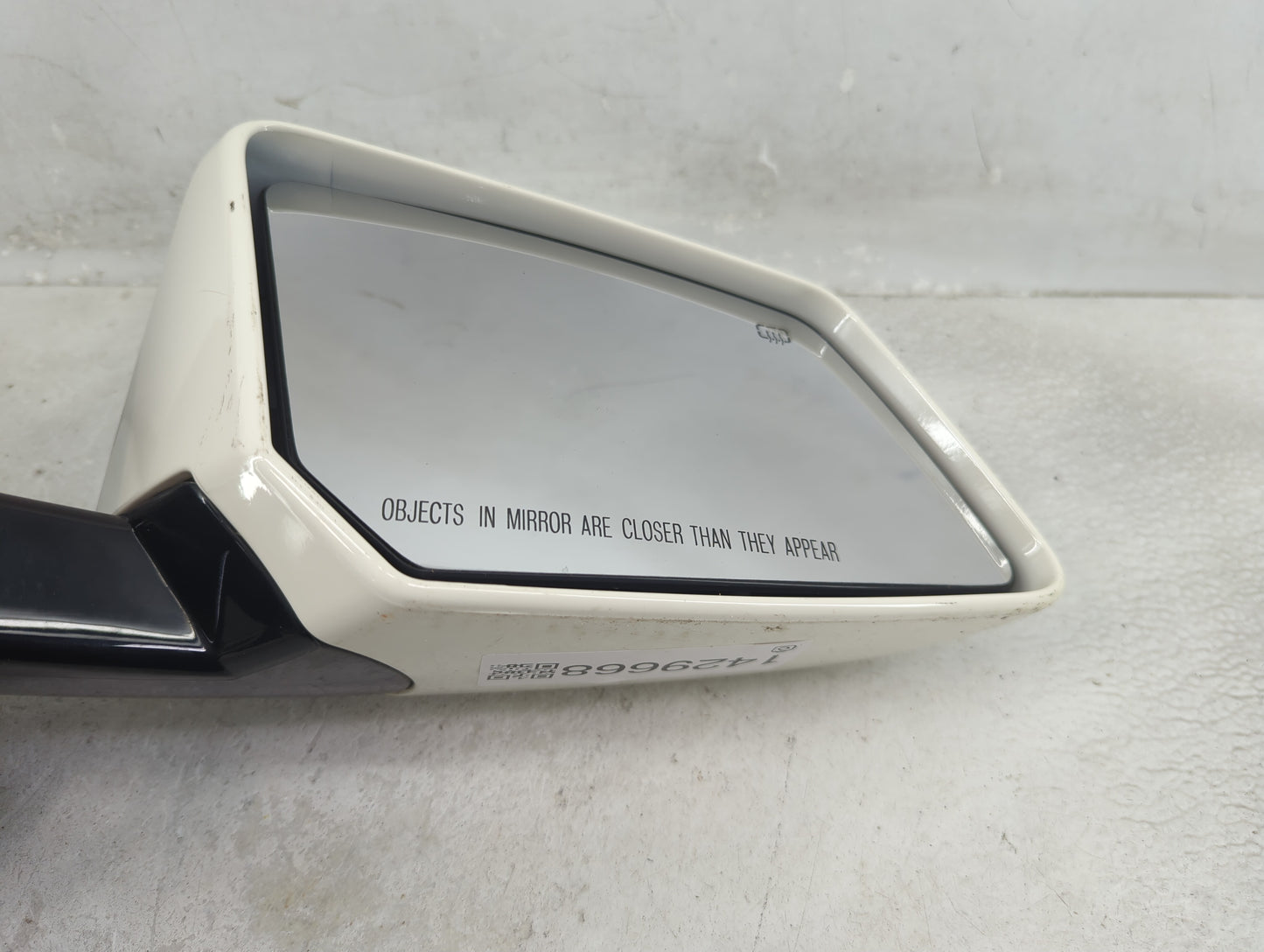 2007 Gmc Acadia Passenger Side View Mirror - Right Door Mirror OEM Used - Oemusedautoparts1.com