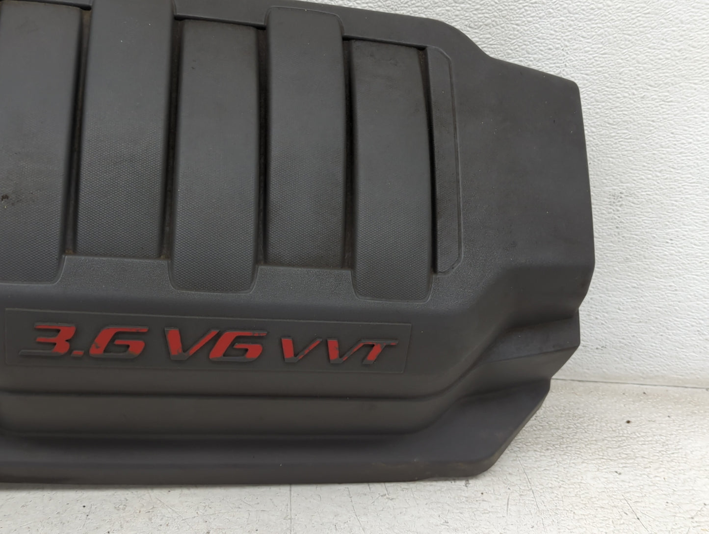 2007 Gmc Acadia Engine Cover 1450198 - Oemusedautoparts1.com