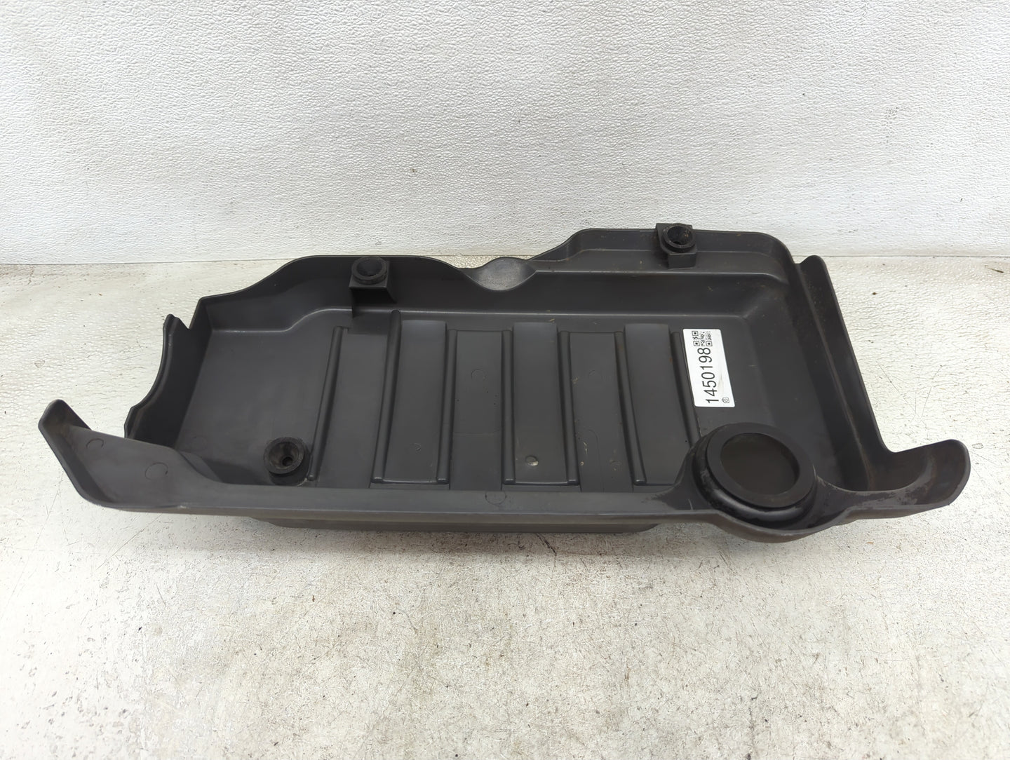 2007 Gmc Acadia Engine Cover - Oemusedautoparts1.com