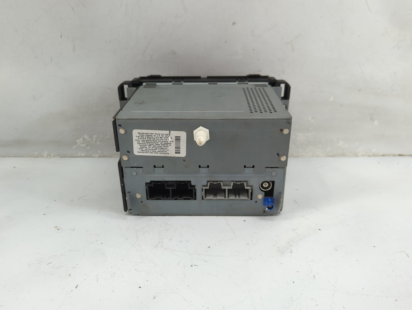 2007-2008 Gmc Acadia Radio AM FM Cd Player Receiver Replacement P/N:25815340 Fits Fits 2007 2008 OEM Used Auto Parts - Oemus