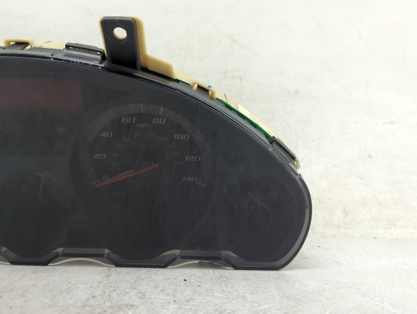 2007-2010 Gmc Acadia Instrument Cluster Speedometer Gauges P/N:15890220 Miles:141K Fits Fits 2007 2008 2009 2010 OEM Used Au