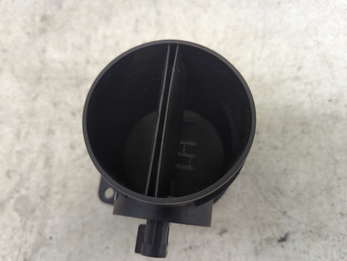 2007-2008 Gmc Acadia Mass Air Flow Meter Maf 1488490 - Oemusedautoparts1.com