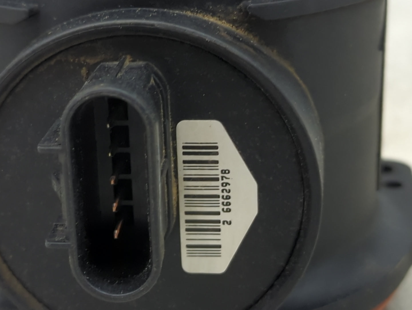 2007-2008 Gmc Acadia Mass Air Flow Meter Maf 1488490 - Oemusedautoparts1.com