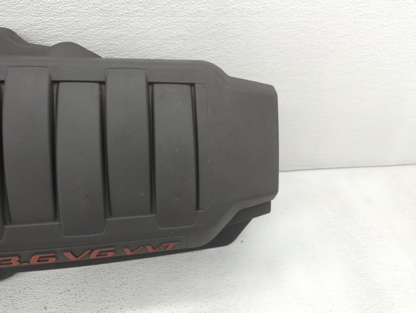 2007 Gmc Acadia Engine Cover - Oemusedautoparts1.com