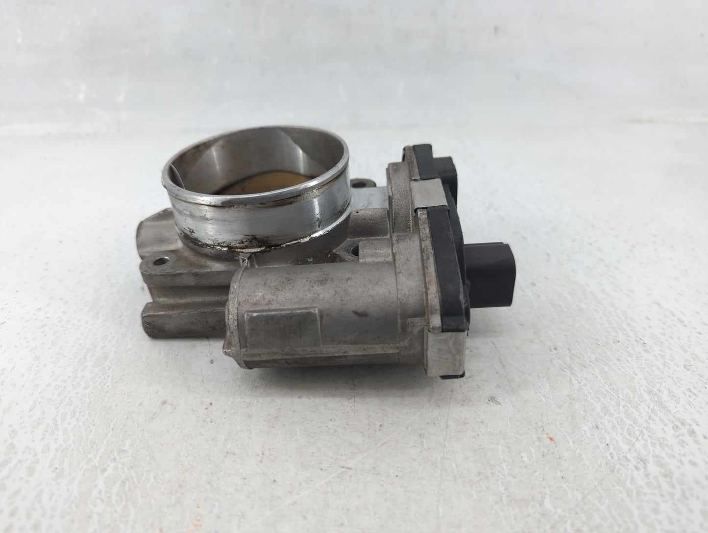 2007-2011 Gmc Acadia Throttle Body P/N:0517 AA 591HB Fits Fits 2007 2008 2009 2010 2011 OEM Used Auto Parts - Oemusedautopar