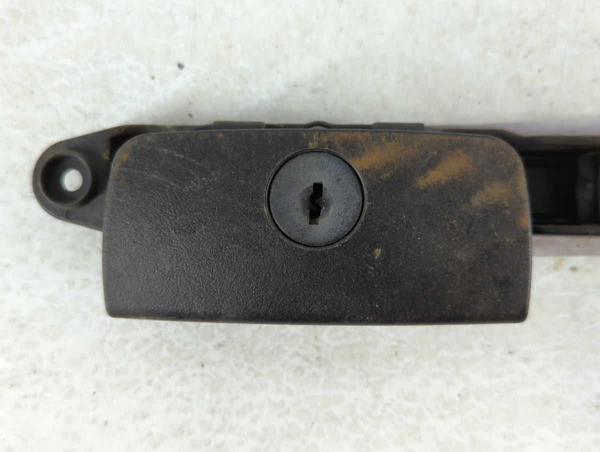 2007 Gmc Acadia Hood Latch Assembly - Oemusedautoparts1.com