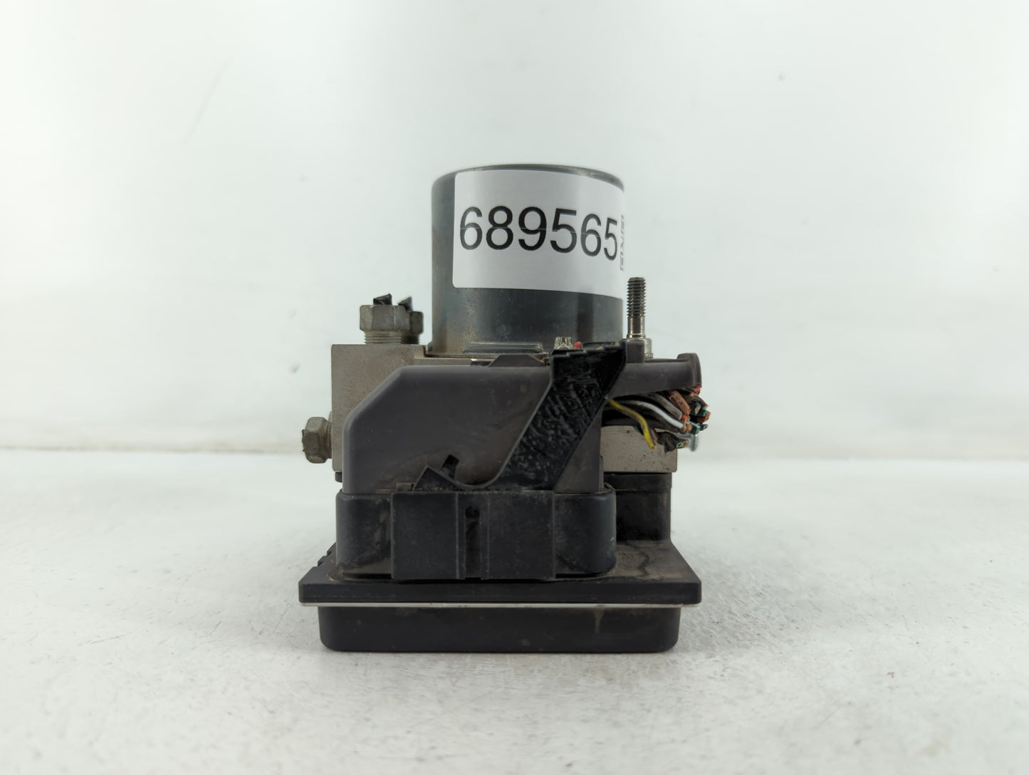 2007-2008 Gmc Acadia ABS Pump Control Module Replacement P/N:25812783 0 265 235 140 02 Fits Fits 2007 2008 OEM Used Auto Par