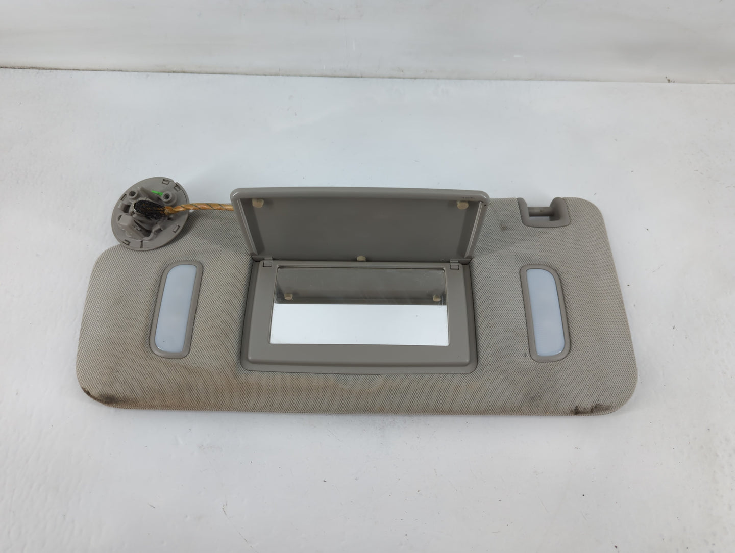 2007-2017 Gmc Acadia Sun Visor Shade Replacement Driver Left Mirror Fits OEM Used Auto Parts - Oemusedautoparts1.com