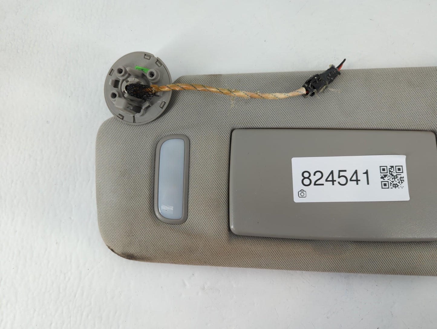 2007-2017 Gmc Acadia Sun Visor Shade Replacement Driver Left Mirror Fits OEM Used Auto Parts - Oemusedautoparts1.com