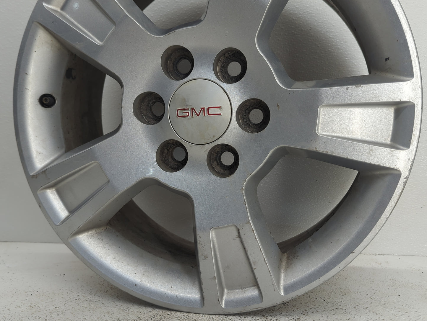 2007-2007 Gmc Acadia Oem Wheel Rim 829861 - Oemusedautoparts1.com