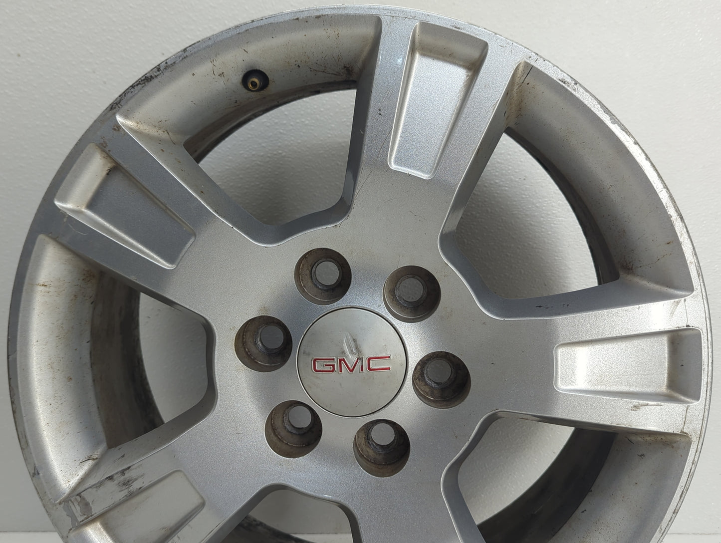 2007-2007 Gmc Acadia Oem Wheel Rim 829864 - Oemusedautoparts1.com