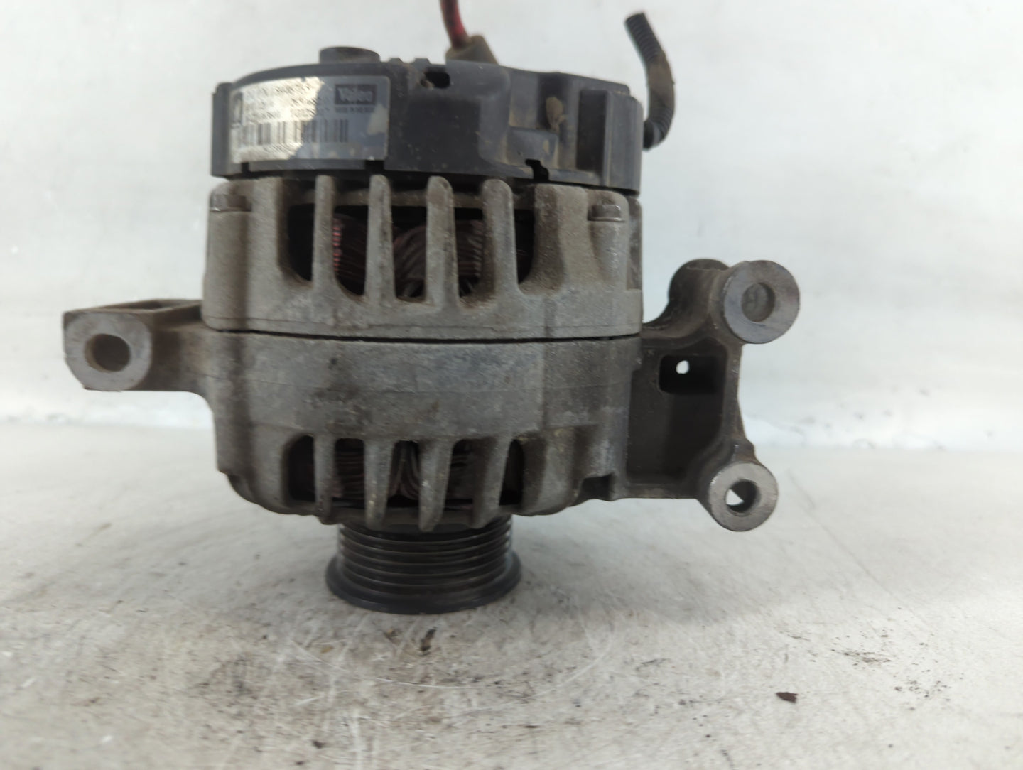 2007-2012 Gmc Canyon Alternator Replacement Generator Charging Assembly Engine OEM P/N:15946765 Fits OEM Used Auto Parts - O