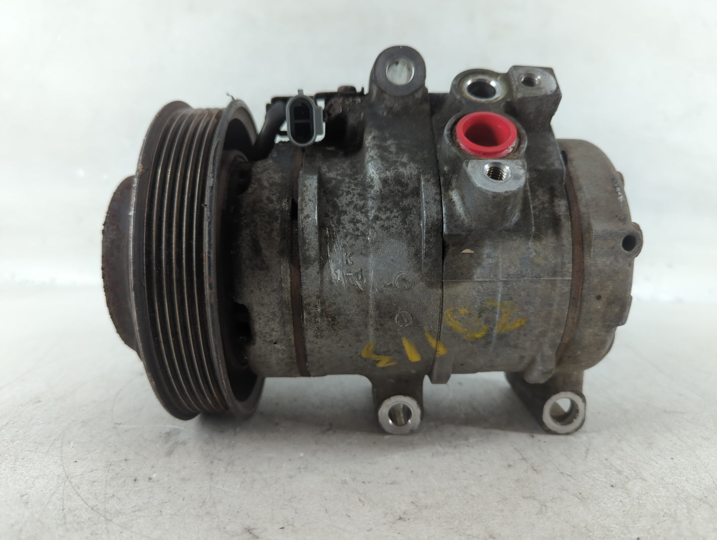 2007 Gmc Canyon Car Starter Motor Solenoid OEM P/N:HFC134a 447220-4892 Fits Fits 2006 OEM Used Auto Parts - Oemusedautoparts