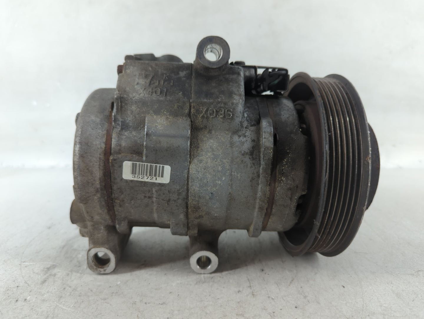 2007 Gmc Canyon Car Starter Motor Solenoid OEM P/N:HFC134a 447220-4892 Fits Fits 2006 OEM Used Auto Parts - Oemusedautoparts