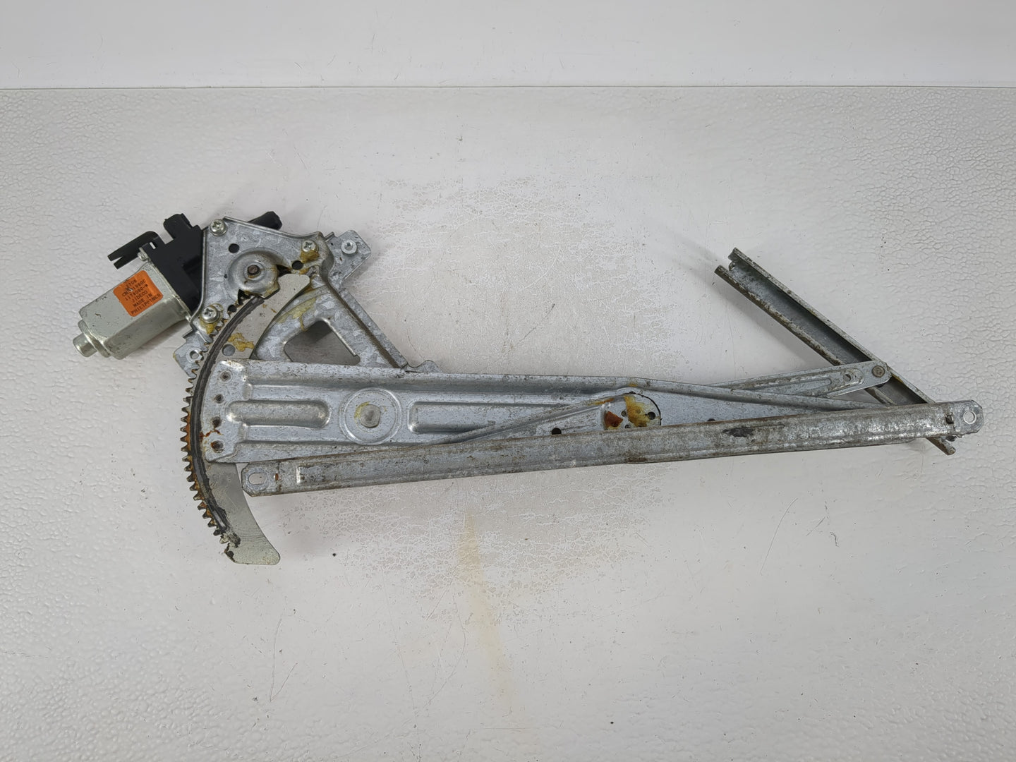 2004-2012 Gmc Canyon Driver Front Left Power Window Motor - Oemusedautoparts1.com