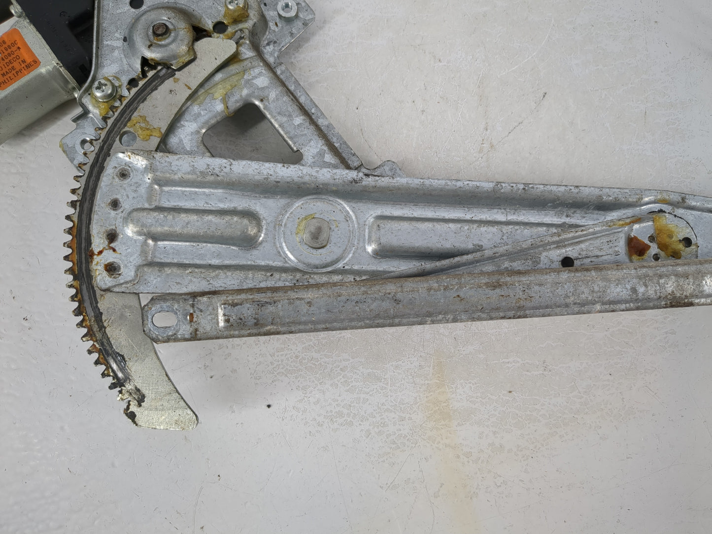 2004-2012 Gmc Canyon Driver Front Left Power Window Motor - Oemusedautoparts1.com