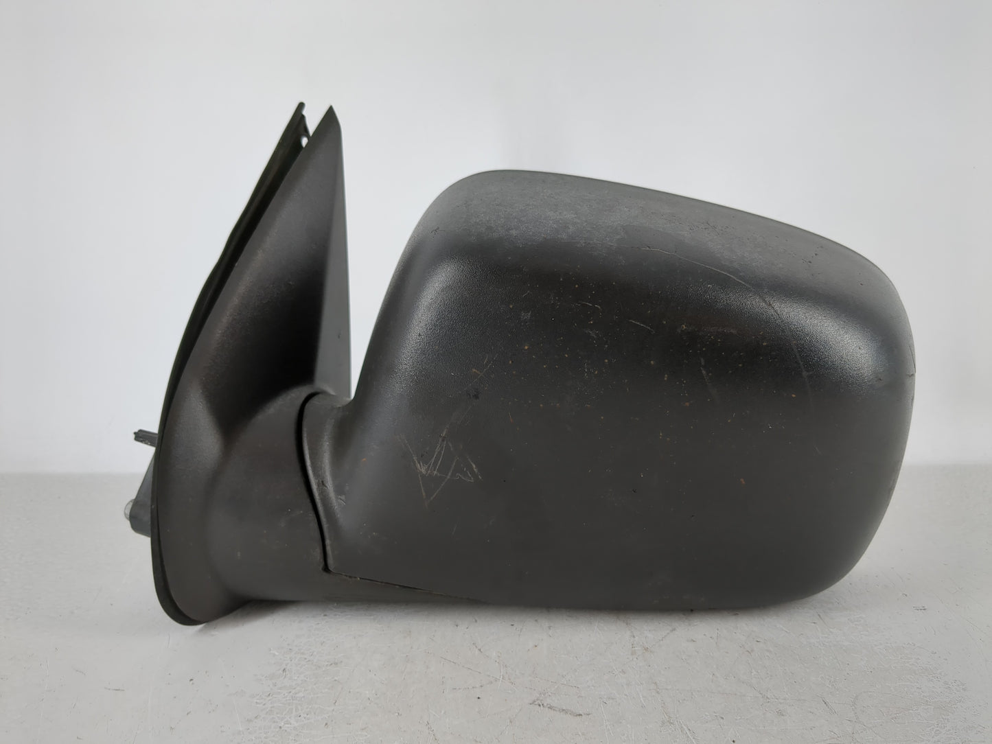 2004-2012 Gmc Canyon Passenger Right Side View Manual Door Mirror Black - Oemusedautoparts1.com