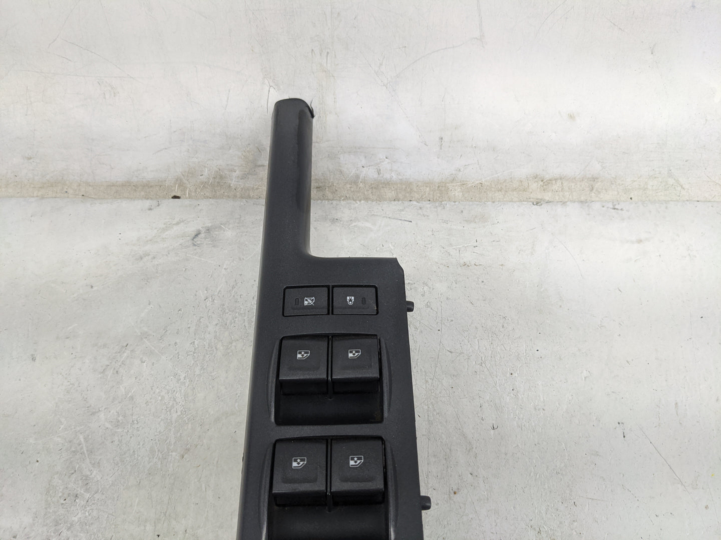 2006-2009 Gmc Envoy Master Power Window Switch Replacement Driver Side Left Fits Fits 2006 2007 2008 2009 OEM Used Auto Part