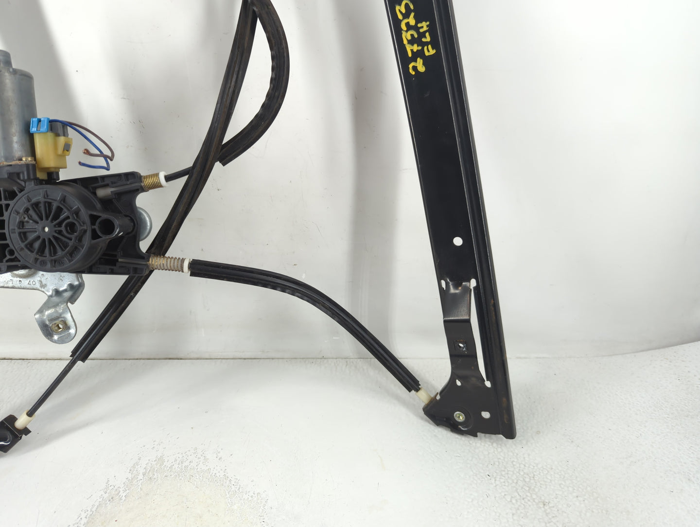 2005-2009 Gmc Envoy Driver Front Left Power Window Motor - Oemusedautoparts1.com